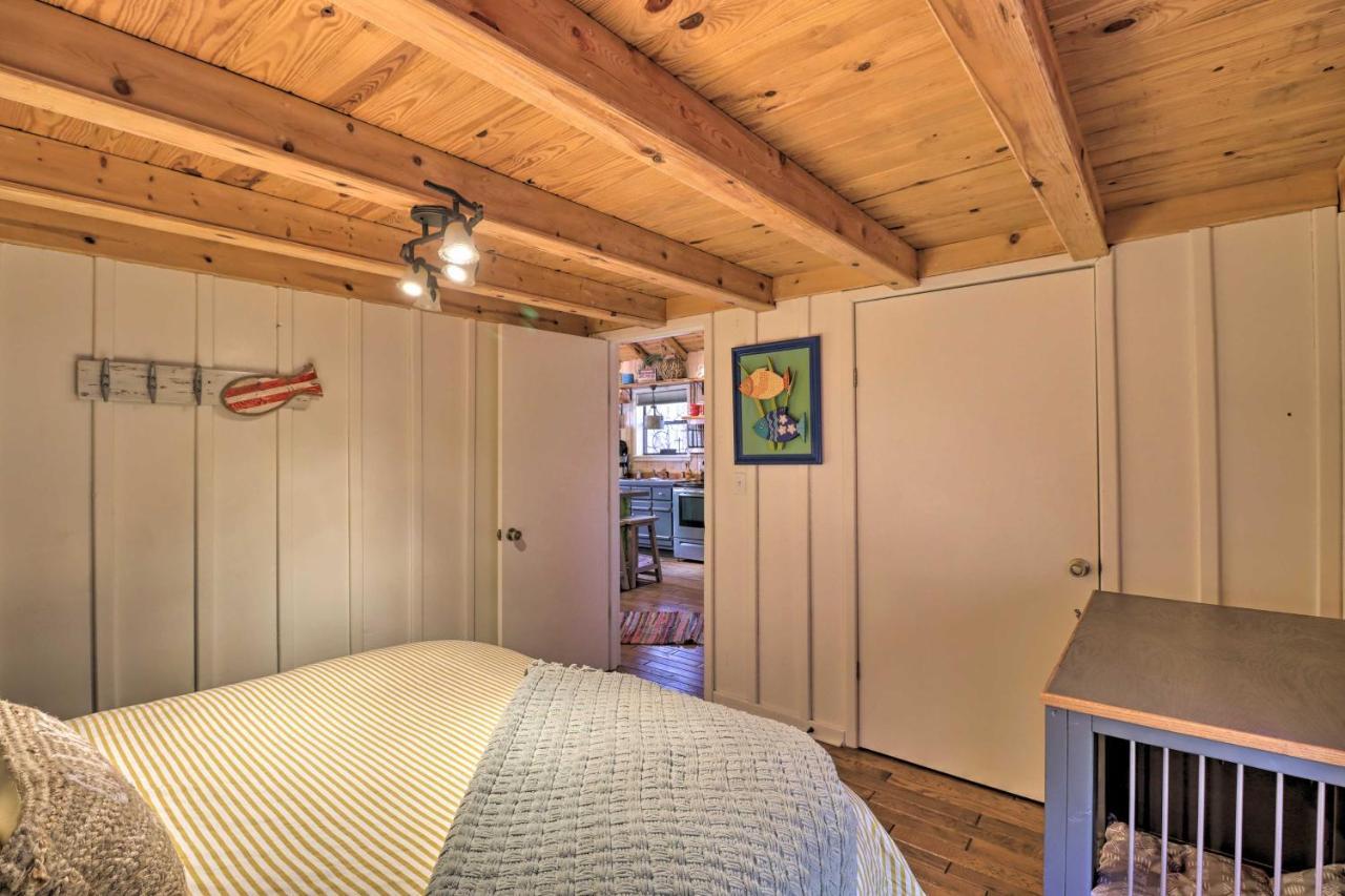 Scenic Greers Ferry Cabin With Deck And Fire Pit! Heber Springs Eksteriør bilde